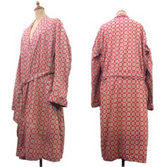 画像2: 1960's "UNKNOWN" OLD Cotton Print Gown　RED (総柄)　size Free (表記 M) (2)